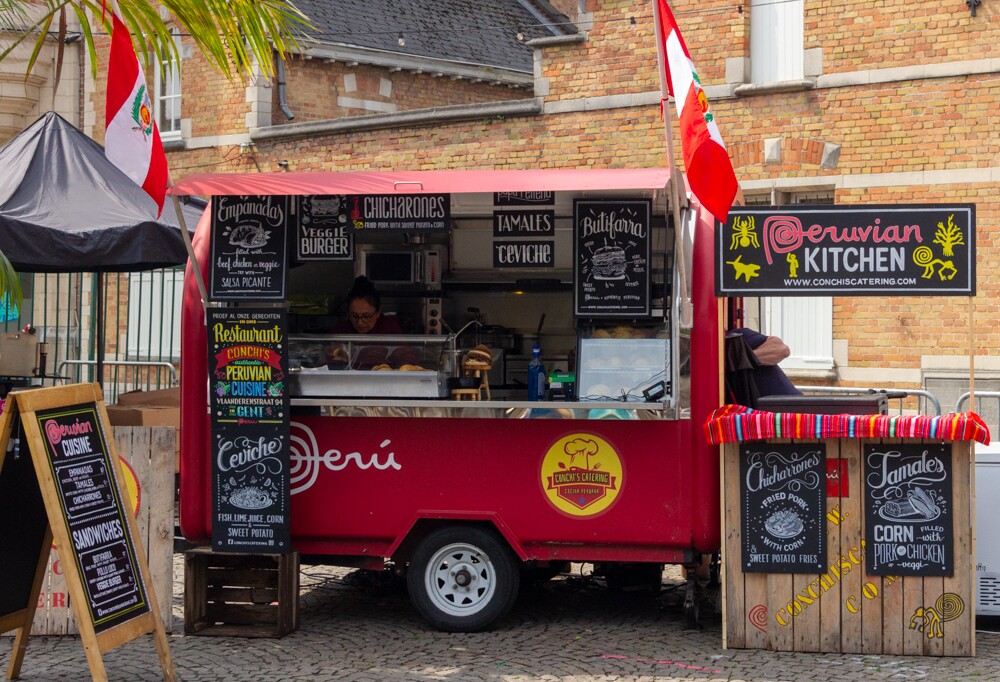Voedselkraam Peruvian Kitchen op Sinksenfoor 2024, genomen door Jasper Dejonghe